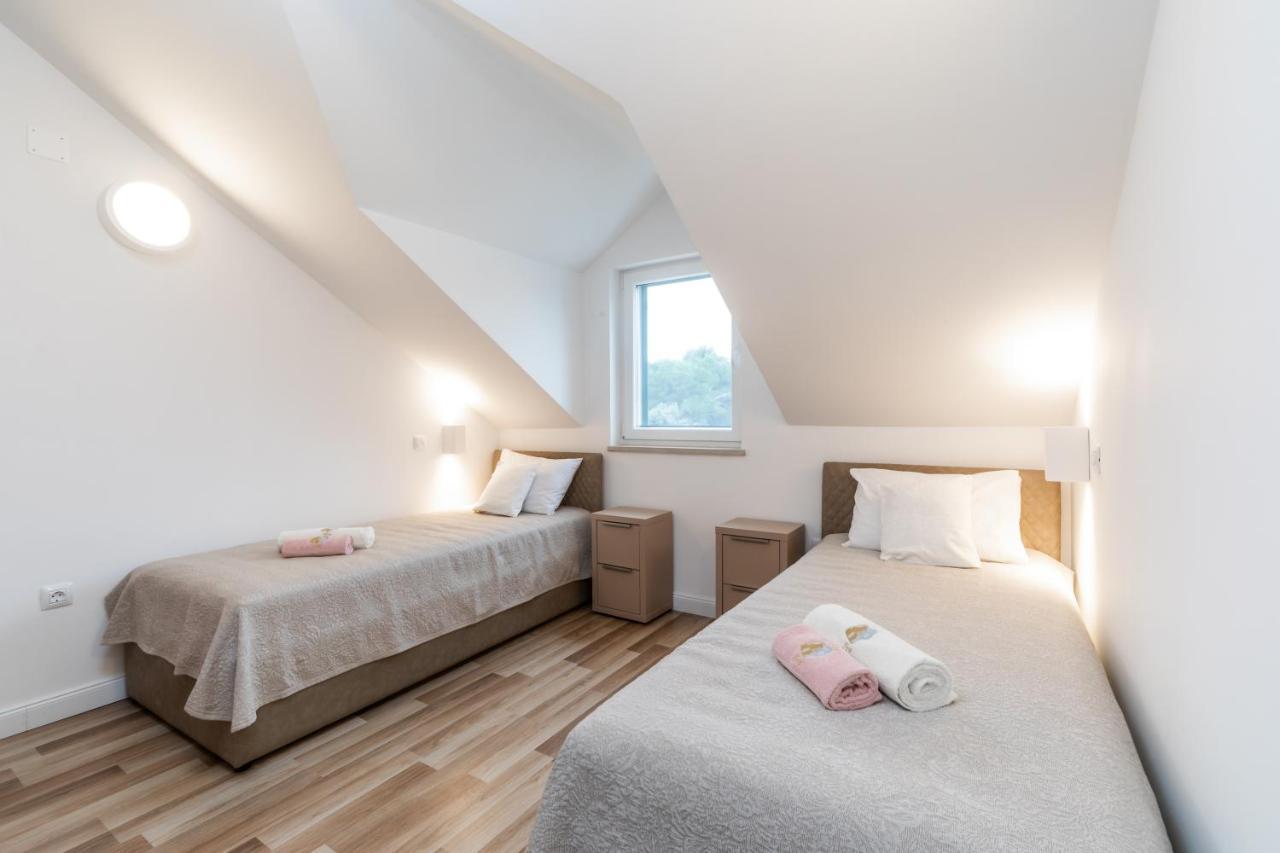 Villa Iva Mirca  Bagian luar foto