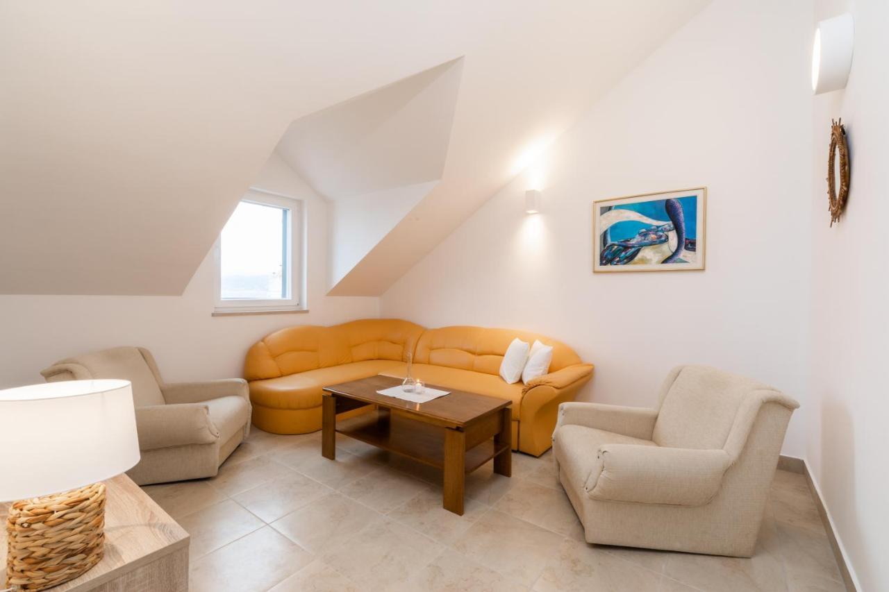 Villa Iva Mirca  Bagian luar foto