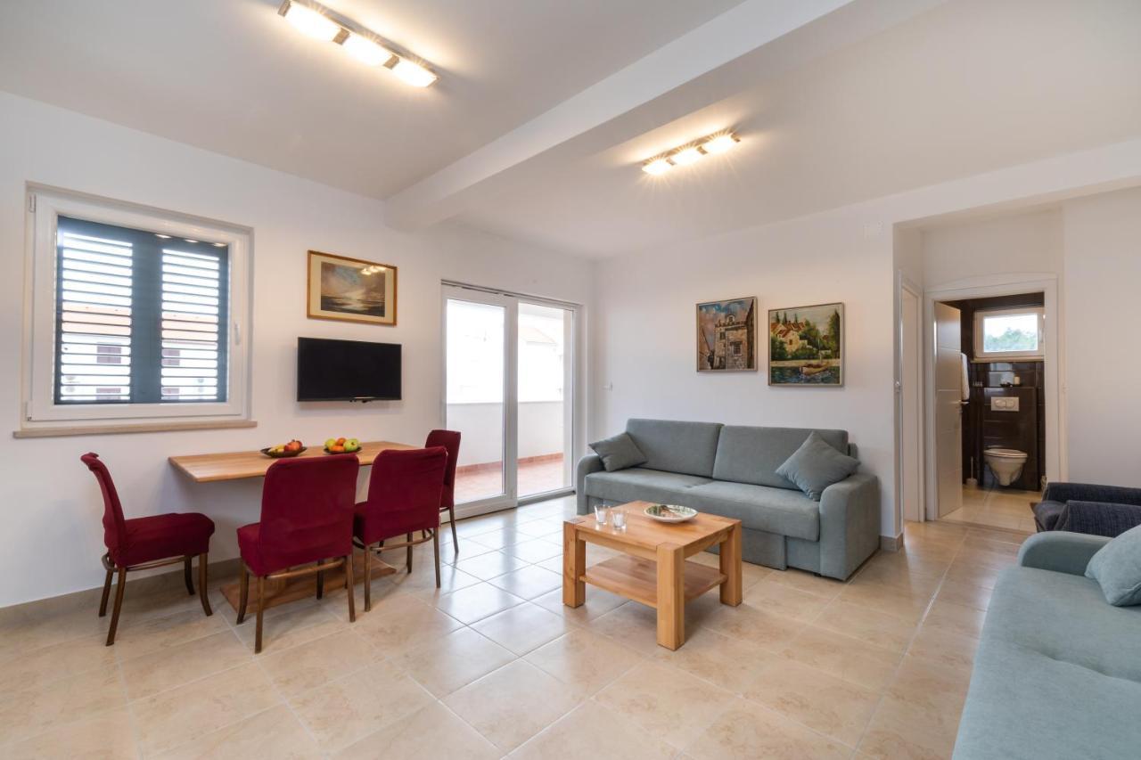 Villa Iva Mirca  Bagian luar foto